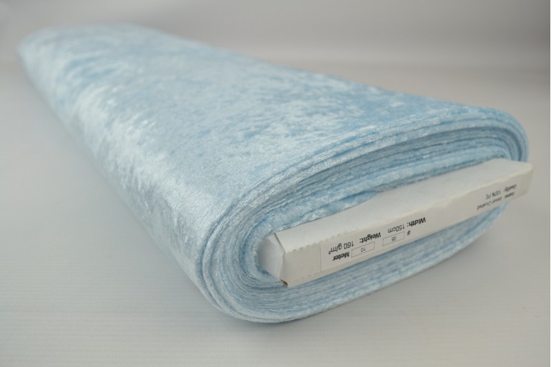 Velours de panne – Baby blauw – Rol